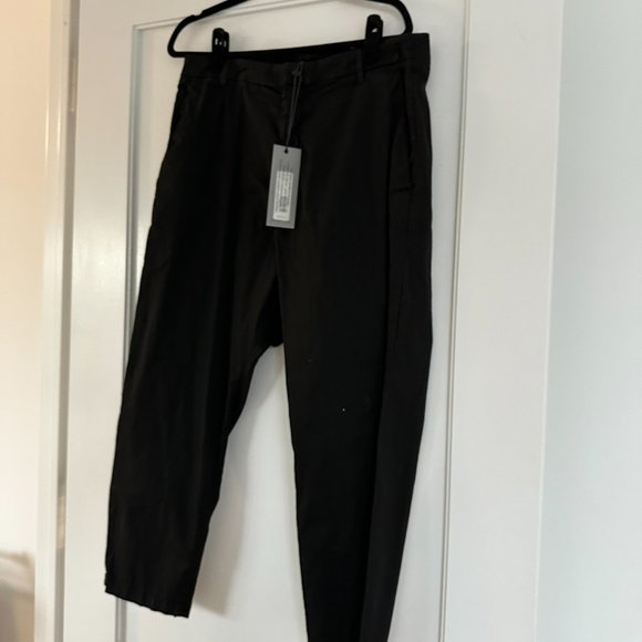 NWT Nili Lotan Paris Cropped Pants Relaxed Fit Dropped Crotch Sz 12 Jet Black - Picture 5 of 8